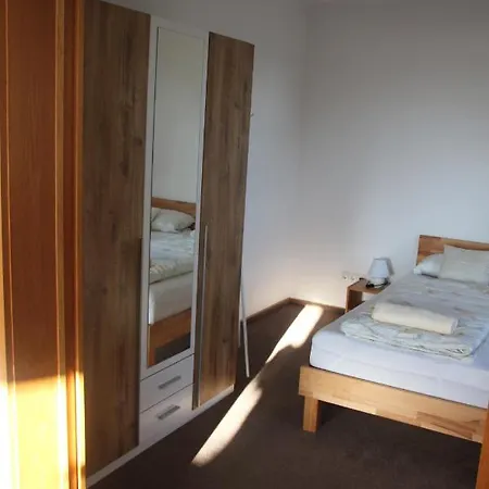 Apartment Friedrich Schonungen